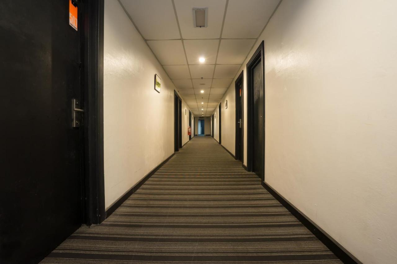 Capital O Ridel Hotel Kota Bharu Kültér fotó